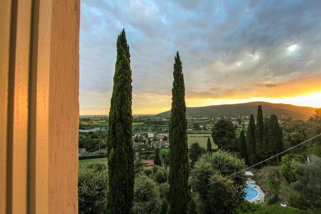 Villa Alta - Residenza D'Epoca Con Piscina San Giuliano Terme Exterior foto